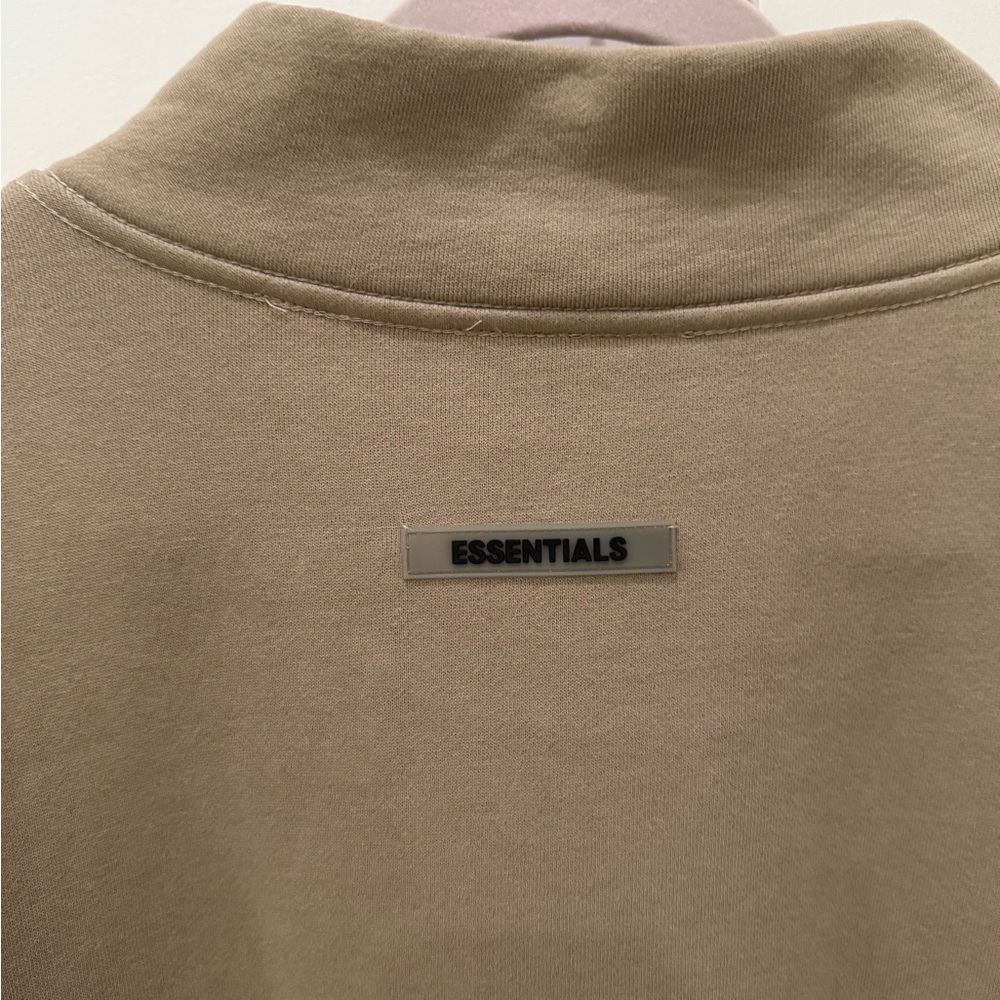Essentials Tan Crewneck - Picture 4 of 5